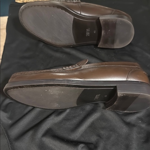 Zara Men's Brown Leather Loafers - Picture 3 of 7